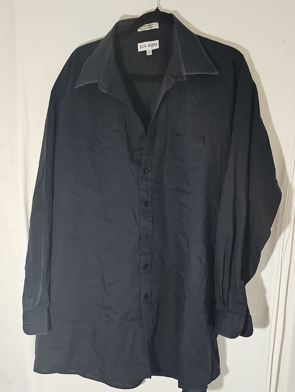 Men's Classic Black Long-Sleeve Dress Shirt